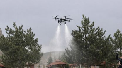 Sivas’ta keneye karşı havadan karadan mücadele