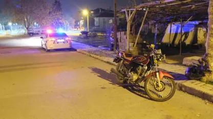 Karaman’da polis ve motosikletli arasında yaşanan kovalamaca film sahnelerini aratmadı