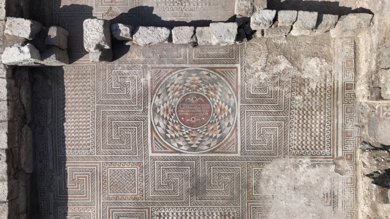 Başkan Büyükkılıç duyurdu: "Örenşehir mozaikli yapı ‘Ören Yeri’ ilan edildi"