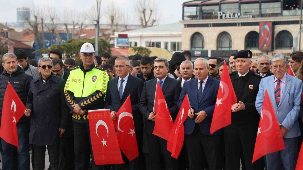 Kırşehir’de nevruz coşkusu: Davul zurna eşliğinde ateş yakıldı