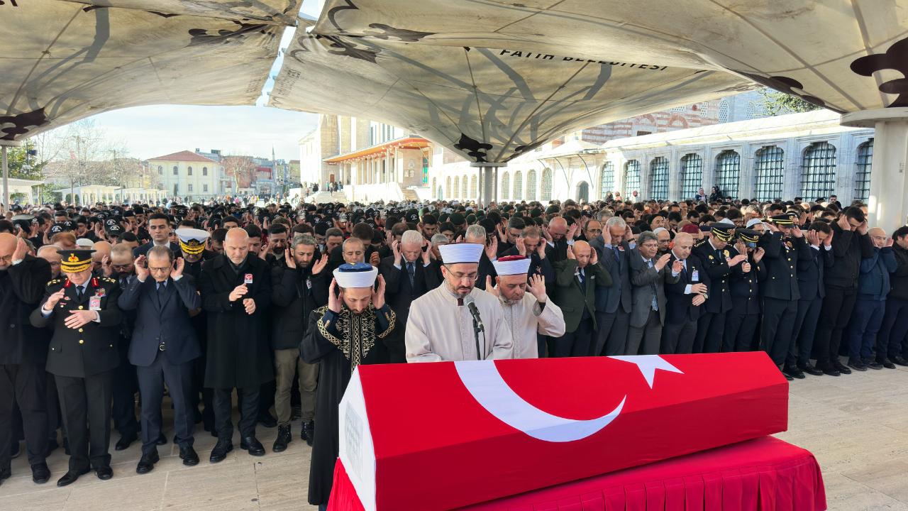 Polis Memuru Mustafa Aydın Son Yolculuğuna Uğurlandı