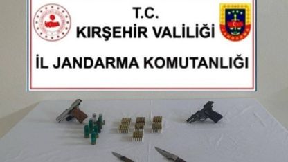 Kırşehir’de ruhsatsız silah operasyonu: 2 tabanca, 167 fişek ele geçirildi