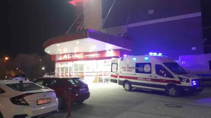 Karapınar’da iki otomobil çarpıştı: 4 yaralı