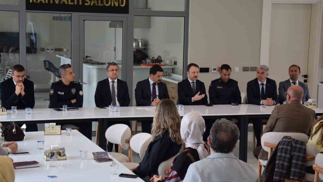 Karapınar’da eğitimde güvenlik ve rehberlik ele alındı