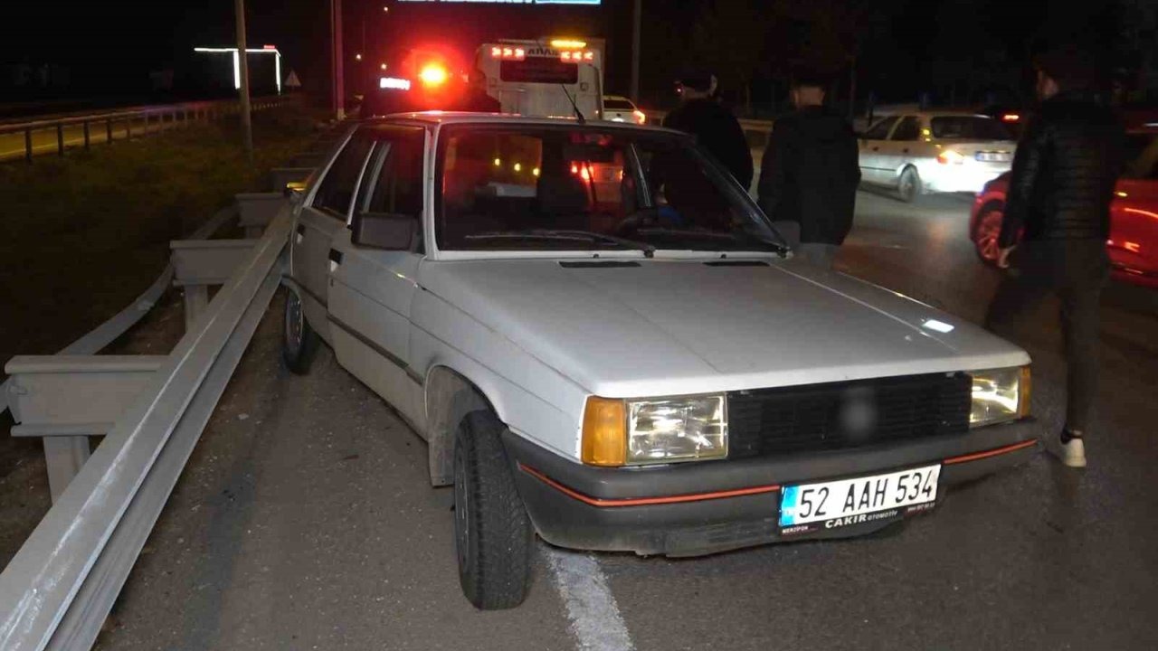 Kırıkkale’de tır ile otomobil çarpıştı: 3 yaralı