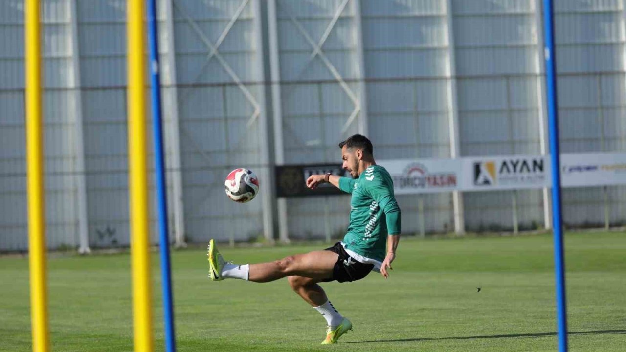 Konyaspor, Fenerbahçe maçının hazırlıklarını tamamladı