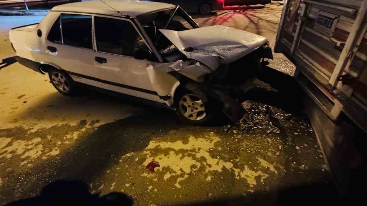 Park halindeki araca çarpan alkollü ve ehliyetsiz sürücüye 250 bin TL ceza