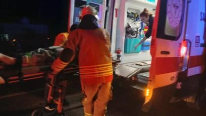 Otomobil şarampole yuvarlandı: 4 yaralı