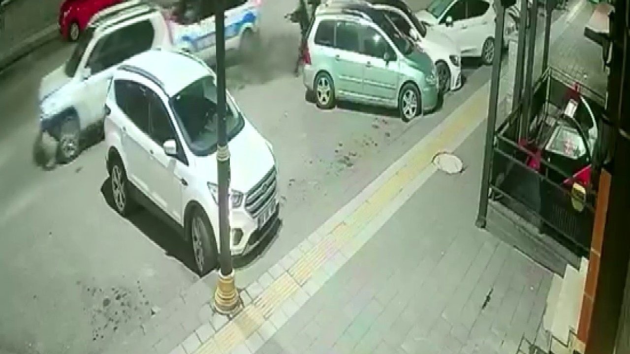 Sivas’ta polisin "dur" ihtarına uymayan sürücü, ortalığı savaş alanına çevirdi