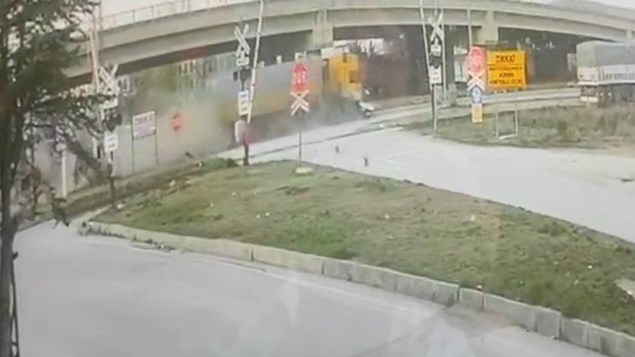 Tır otomobile çarptı: 1 ölü