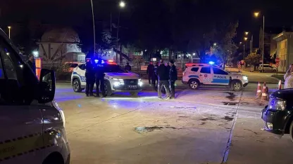 Akaryakıt istasyonun da bıçaklı kavga: 1 ölü, 2 yaralı