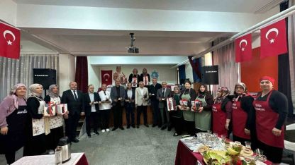 Karaman’da Anneler Günü Etkinliğinde Batırık Yarışması Düzenlendi