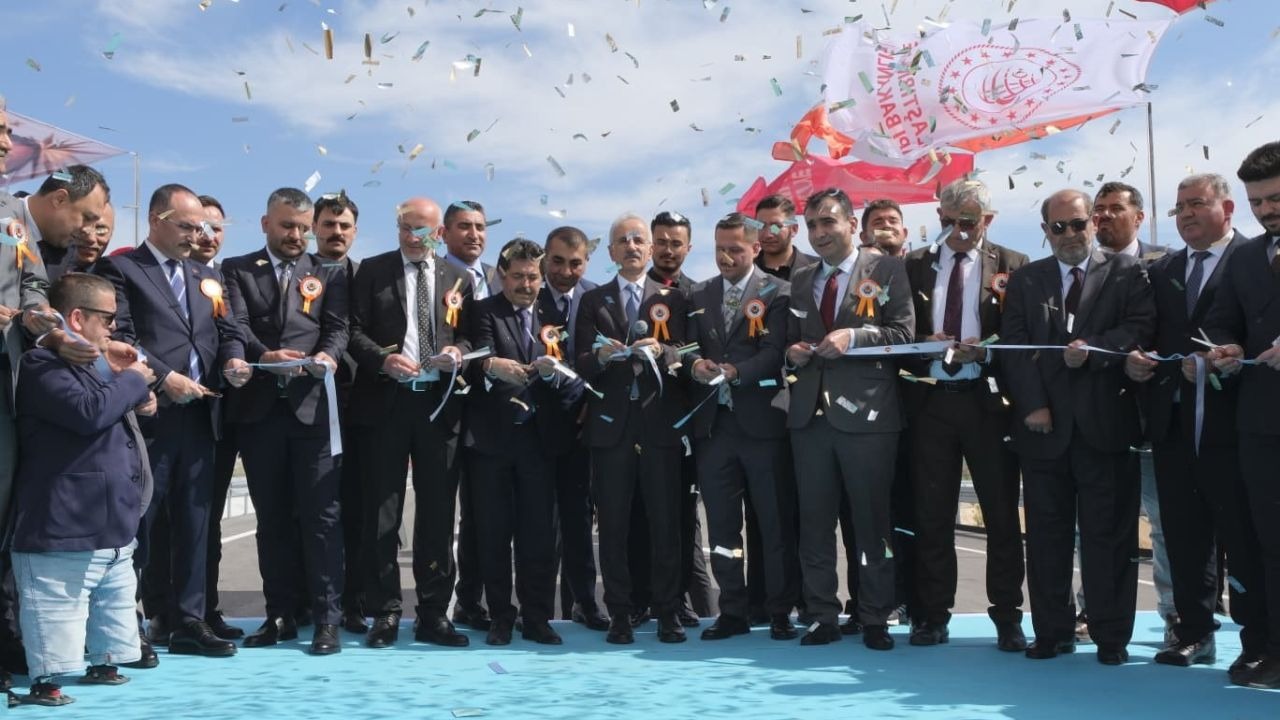 Karaman’da yeni çevre yolunun 1. etabı törenle açıldı